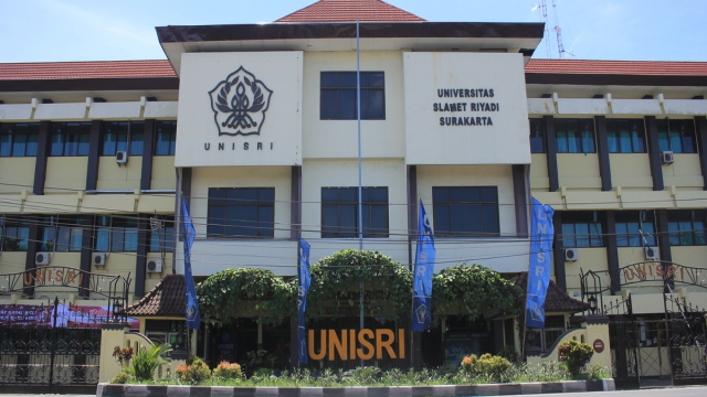 5 Universitas Terbaik Di Solo Pilihan Populer Banyak Calon Mahasiswa Untuk Masa Depan